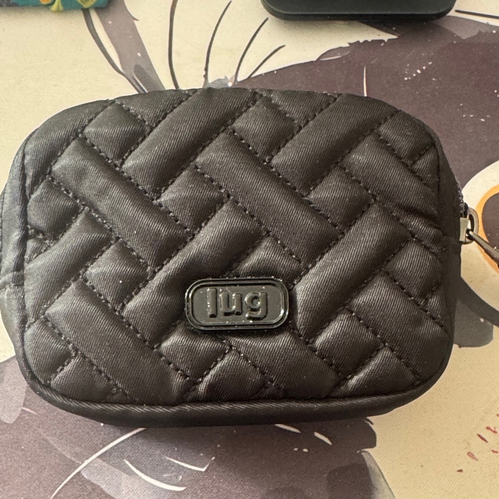 Lug Black Quilted Accessory Case